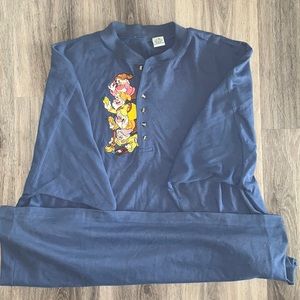 Vintage Disney Long sleeve snow whites dwarfs.